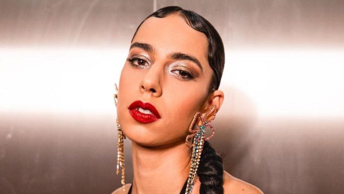 Revelação da música pop, Marina Sena fala sobre processo criativo: “Sempre começo pelo refrão”
