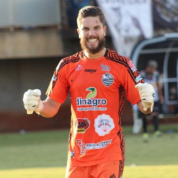 matheus-almeida-comemora-classificacao-do-comercial-20042022172632159.jpeg