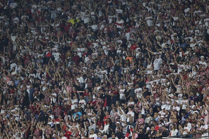 São Paulo inicia venda para público em geral