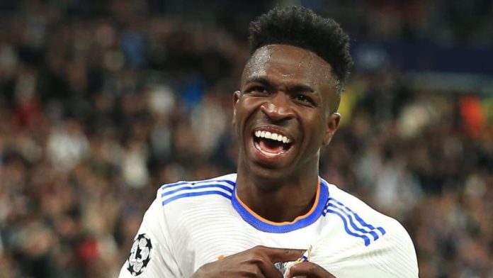 Vini Jr marca na Liga dos Campeões e iguala recorde de Messi