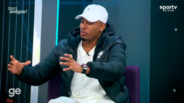 Paulo André conta que sofreu racismo durante infância: "tem que ser aniquilado"