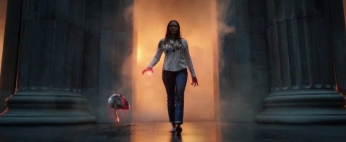 Wanda Maximoff aparece ensanguentada em vídeo de "Doutor Estranho 2"