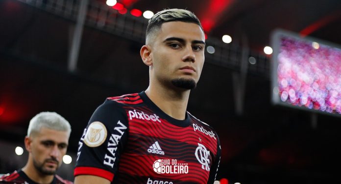 Andreas fora do Flamengo? Clube inglês entra na briga pela compra do meio-campista do Manchester United. (Foto: Reprodução)
