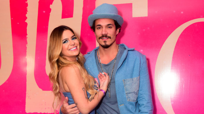 Looks de Britney Spears são recriados em festa de Rafa Uccman
