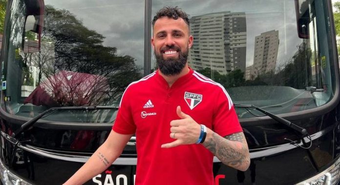 Jandrei viajou com a delegação rumo a Belo Horizonte