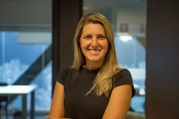 Natasha Barros, Gerente de Licenciamento e Parcerias na Sony Music.