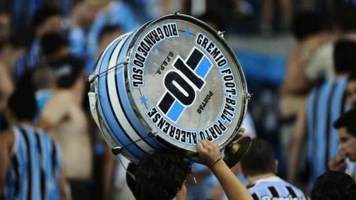 Torcedor-do-Gremio.jpg