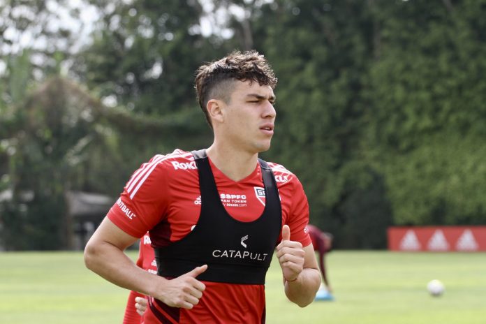 Com alguns titulares poupados, confira a lista de relacionados do São Paulo para enfrentar o Cuiabá