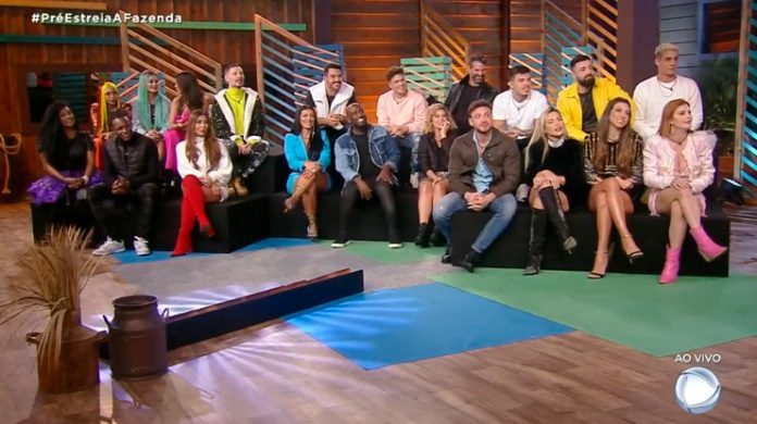 Peões participam de sabatina na pré-estreia de "A Fazenda"