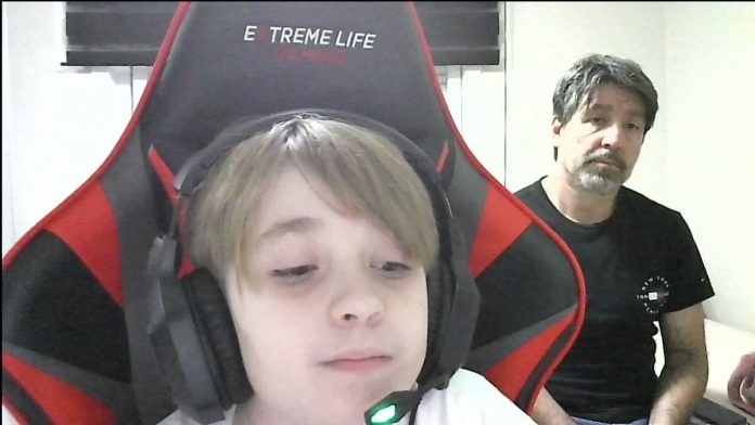 25092313621028.jpg Lucas ''Sabininhu'' Sabino, com 11 anos de idade já é fenômeno no FPS VALORANT