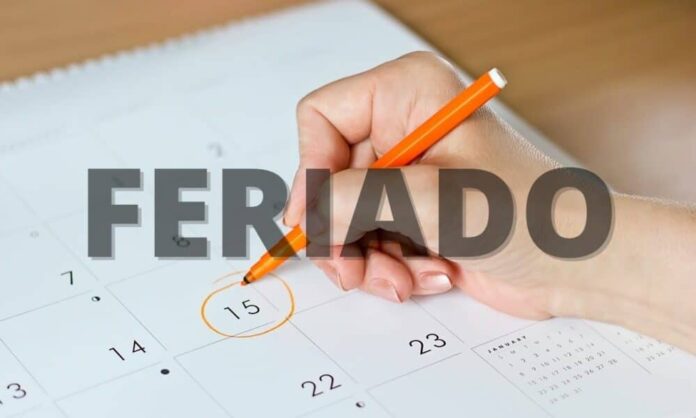 Feriados em 2022