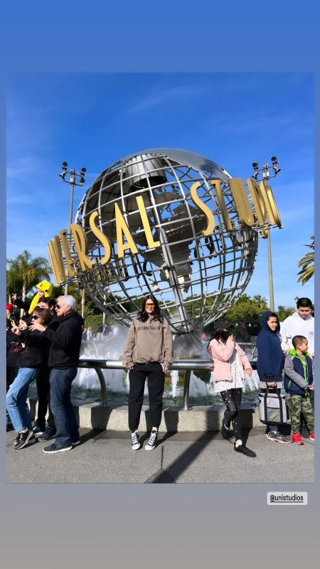 jessie-j-fim-de-ano-familia-parque-california-450x800.jpg