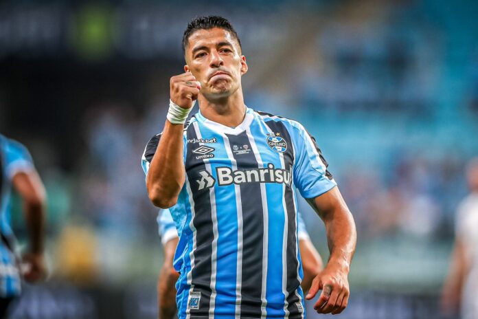 Renato Gaúcho revela com Suárez sobre Messi e deixa internautas CHOCADOS.