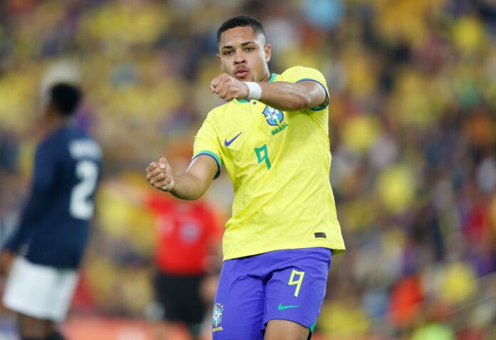 Vitor Roque brilha, Brasil vence Equador e estreia com vitória no hexagonal final do Sul-Americano sub-20