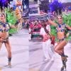4298660-gabriela-versiani-fez-estreia-na-grande-100x100-2.jpg