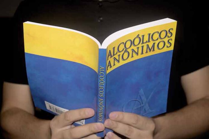 Juiz de Fora tem 28 grupos de apoio para alcoólatras
