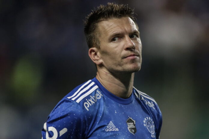 Urgente: Revelado o time que Eduardo Brock pode ser contratado se sair do Cruzeiro