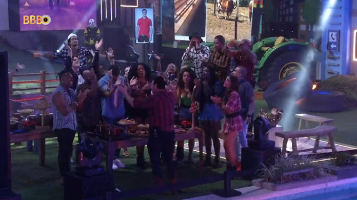BBB23: Gustavo comemora aniversário durante a Festa do Líder