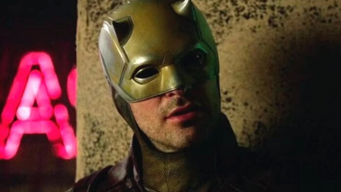 "Demolidor mudou minha vida de forma definitiva", diz Charlie Cox