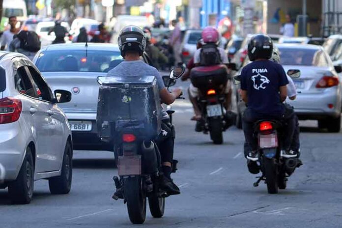 Juiz de Fora tem 1.778 infrações relacionadas a motos em um ano