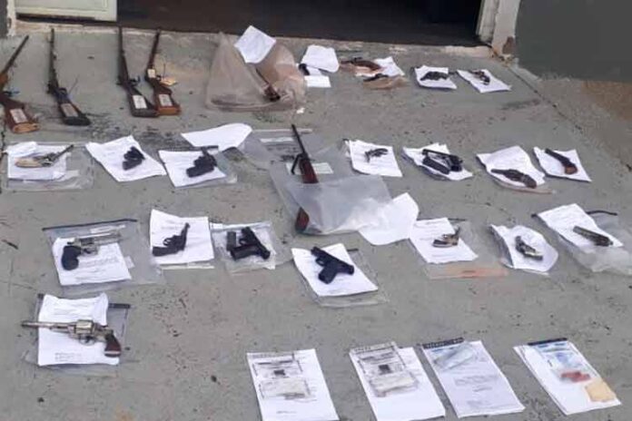 Polícia Civil destrói 28 armas apreendidas em Juiz de Fora