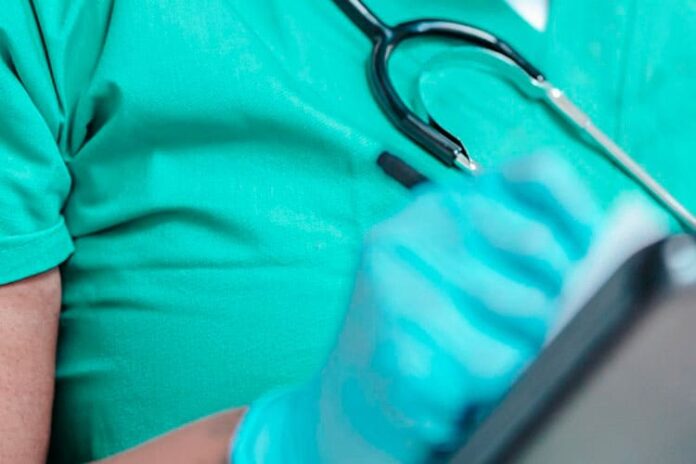 Processo para contratação temporária de médicos é aberto nesta quinta