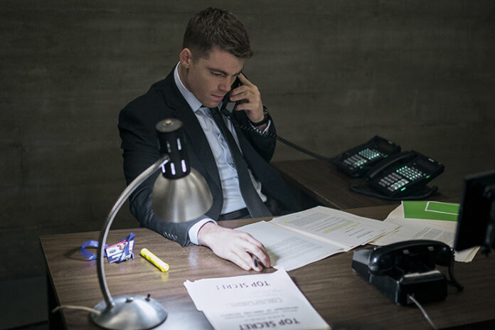Netflix renova "O Agente Noturno" para 2ª temporada