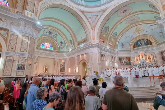 Celebrações religiosas marcam o Tríduo Pascal em Juiz de Fora
