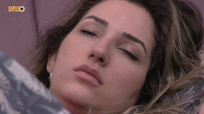  BBB23: Linn da Quebrada 'zomba' de Amanda e irrita torcida da médica