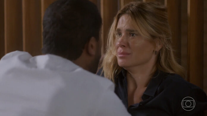 Vai na Fé: Web elogia Carolina Dieckmann após 'surto' de Lumiar