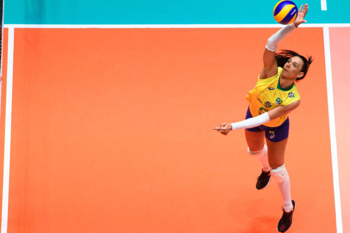 Ana Paula Borgo, jogadora que defendeu seleção brasileira de vôlei, morre aos 29 anos - 11/05/2023 - Esporte