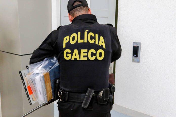 Investigação aponta manipulação de resultado de jogo do Campeonato Goiano para aposta, diz TV - 13/05/2023 - Esporte