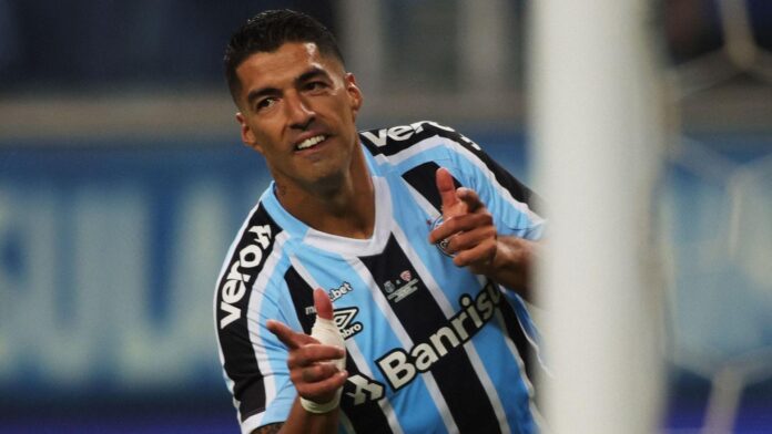 Luís Suárez não quis nem saber e REJEITOU dois clubes para permanecer no Grêmio