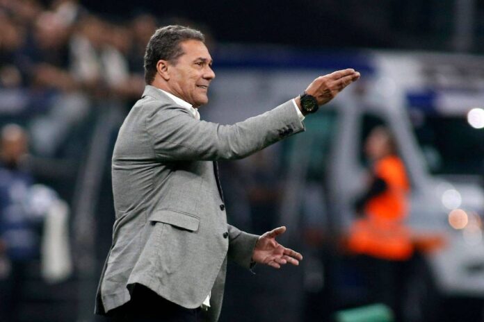 Luxemburgo foi por anos o melhor técnico do Brasil - 04/05/2023 - PVC