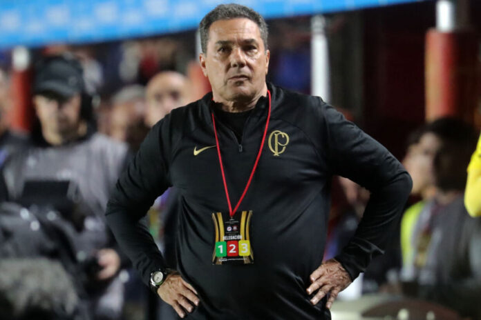 Oito jogos sem vencer? Corinthians s teve srie pior no sculo em 2007 :: ogol.com.br