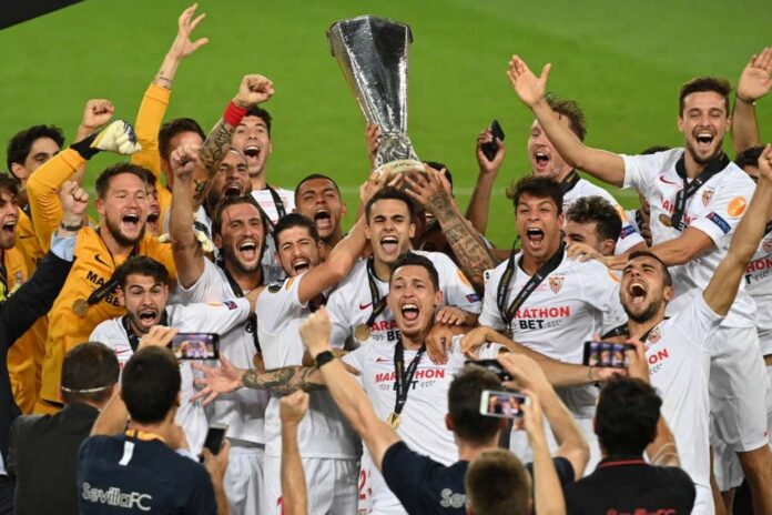 Sevilla vive Liga Europa com a alma e segue filosofia para manter clube no topo :: ogol.com.br