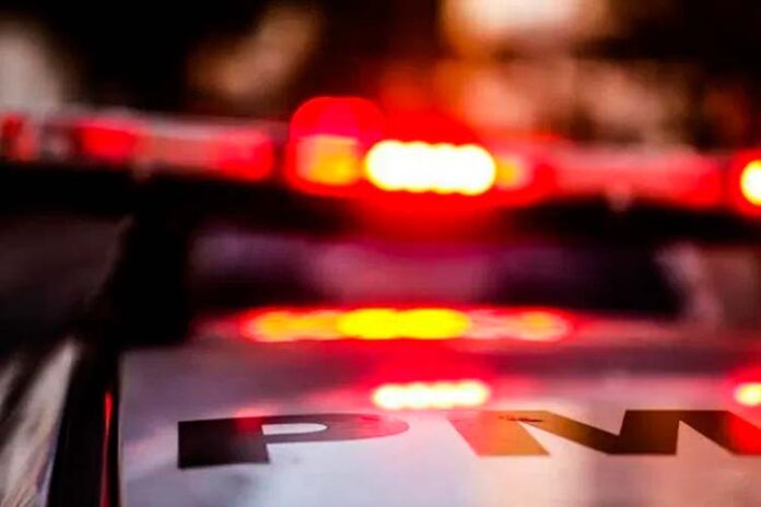Sob suspeita de embriaguez, dupla tenta fugir de blitz e Sob suspeita de embriaguez, dupla tenta fugir de blitz e é presa no São Pedro