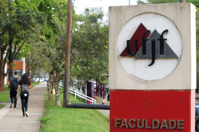 UFJF abre vagas de graduação para refugiados políticos