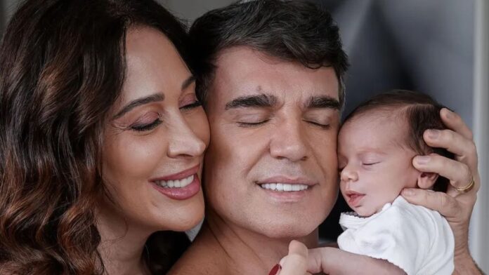 Claudia Raia, Jarbas Homem de Mello e Luca — Foto: Reprodução/Instagram @estudio_thalitacastanha