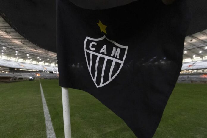 Galo tem três nomes na mira para substituir Coudet Galo tem três nomes na mira para substituir Coudet
