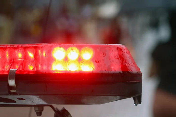 Homem de 47 anos é morto na porta de casa Homem de 47 anos é morto na porta de casa no Bairro Progresso