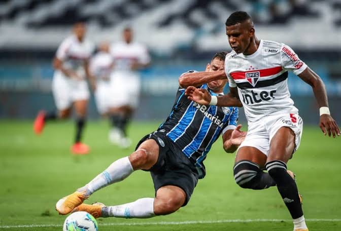 São Paulo recebe ótima notícia para o confronto com o São Paulo recebe ótima notícia para o confronto com o Grêmio