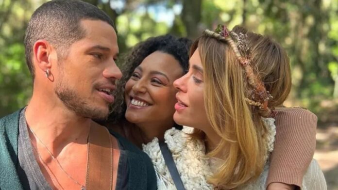 Carolina Dieckmann, José Loreto e Sheron Menezzes / Reprodução: Instagram