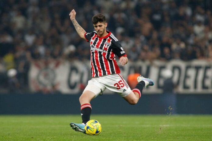 Presidente do São Paulo define sobre a saída de Beraldo