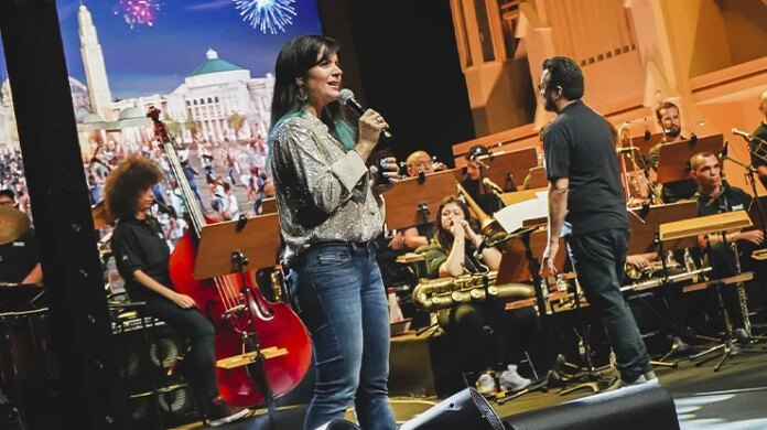 Por que faltam divas pop no The Town? Roberta Medina explica