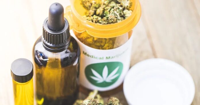 Quase três quartos dos brasileiros se dizem contrários à legalização da maconha para uso geral, incluído o recreativo — Foto: Getty Images
