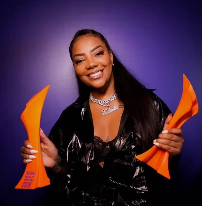 ludmilla-apresentadora-premio-multishow-2023-2-786x800.webp.webp