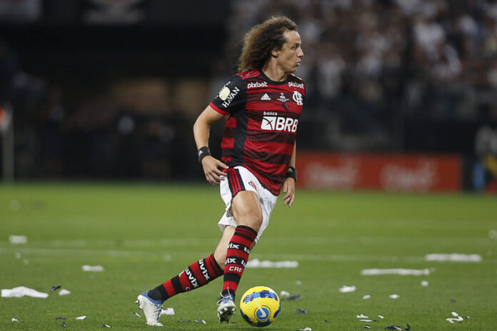 Com suspensão de Léo Pereira, David Luiz ganha nova chance no FlamengoJogada 10