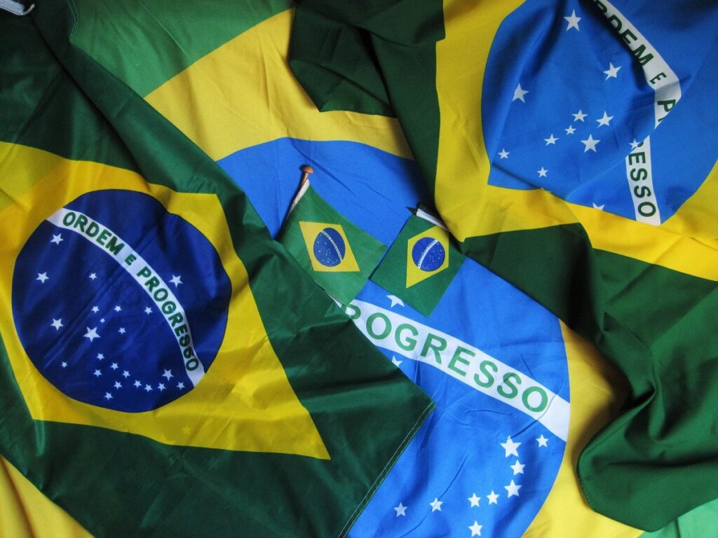 Veja o que abre e fecha no feriado de 15 de novembro | Brasil ...