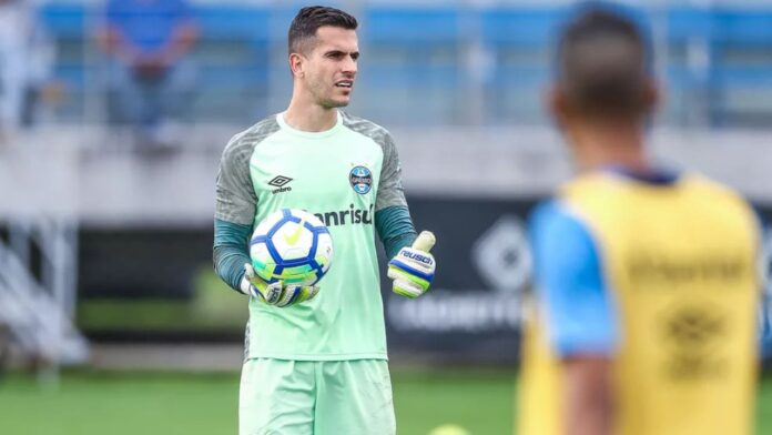 Marcelo Grohe tem números absurdos no futebol árabe e nós podemos provar